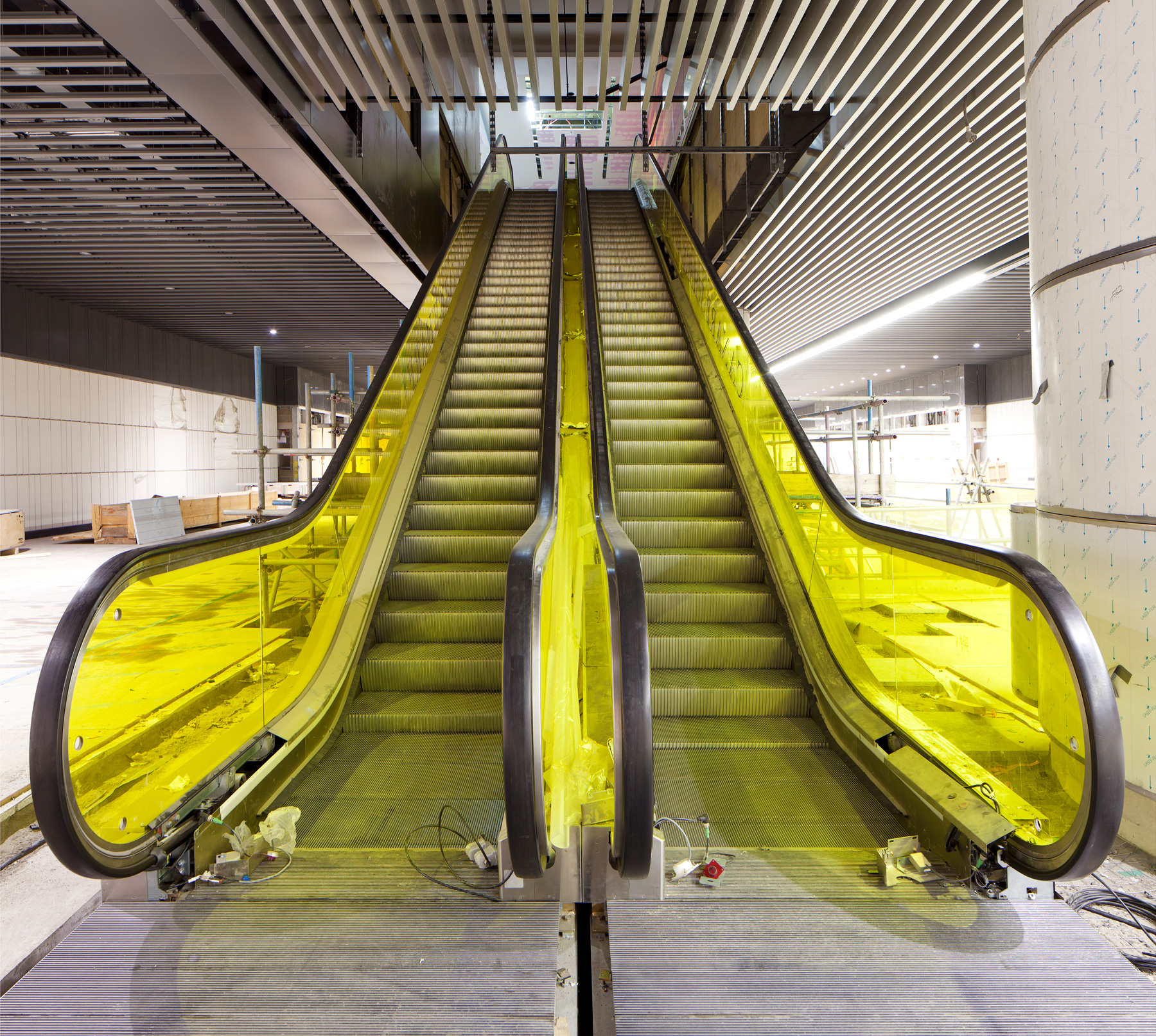Commercial heavy duty escalator